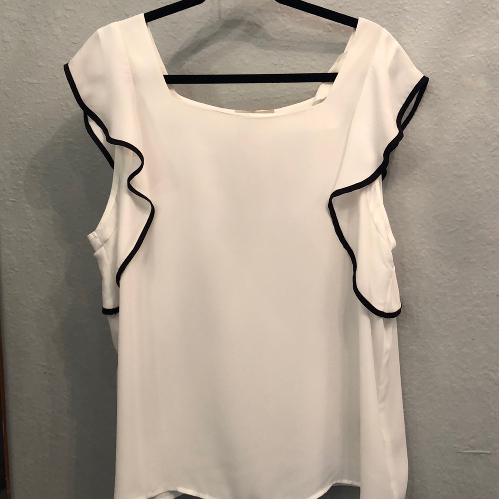 Women’s Blouse